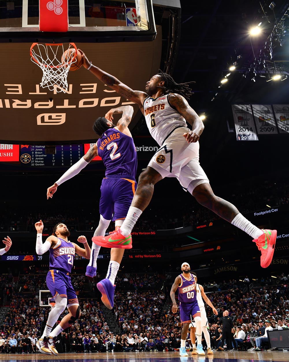 DeAndre Jordan delivers a slam dunk.